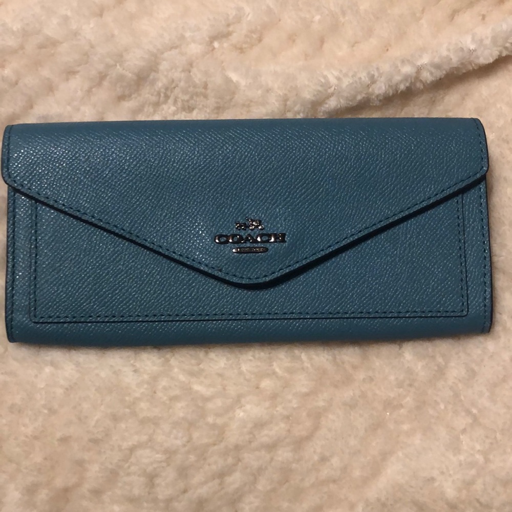 NWOT Blue coach wallet